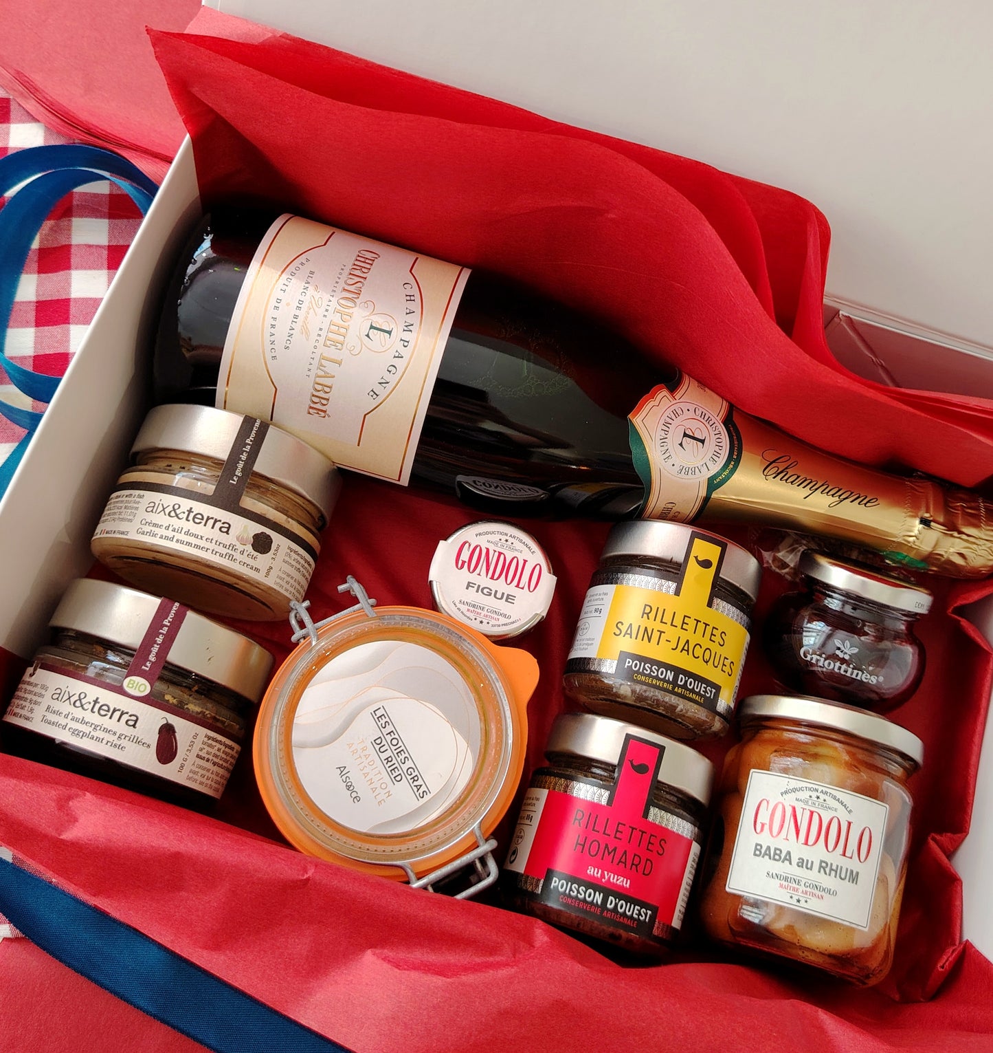 Le Coffret Célébration : La Sélection Festive de l'Épicerie