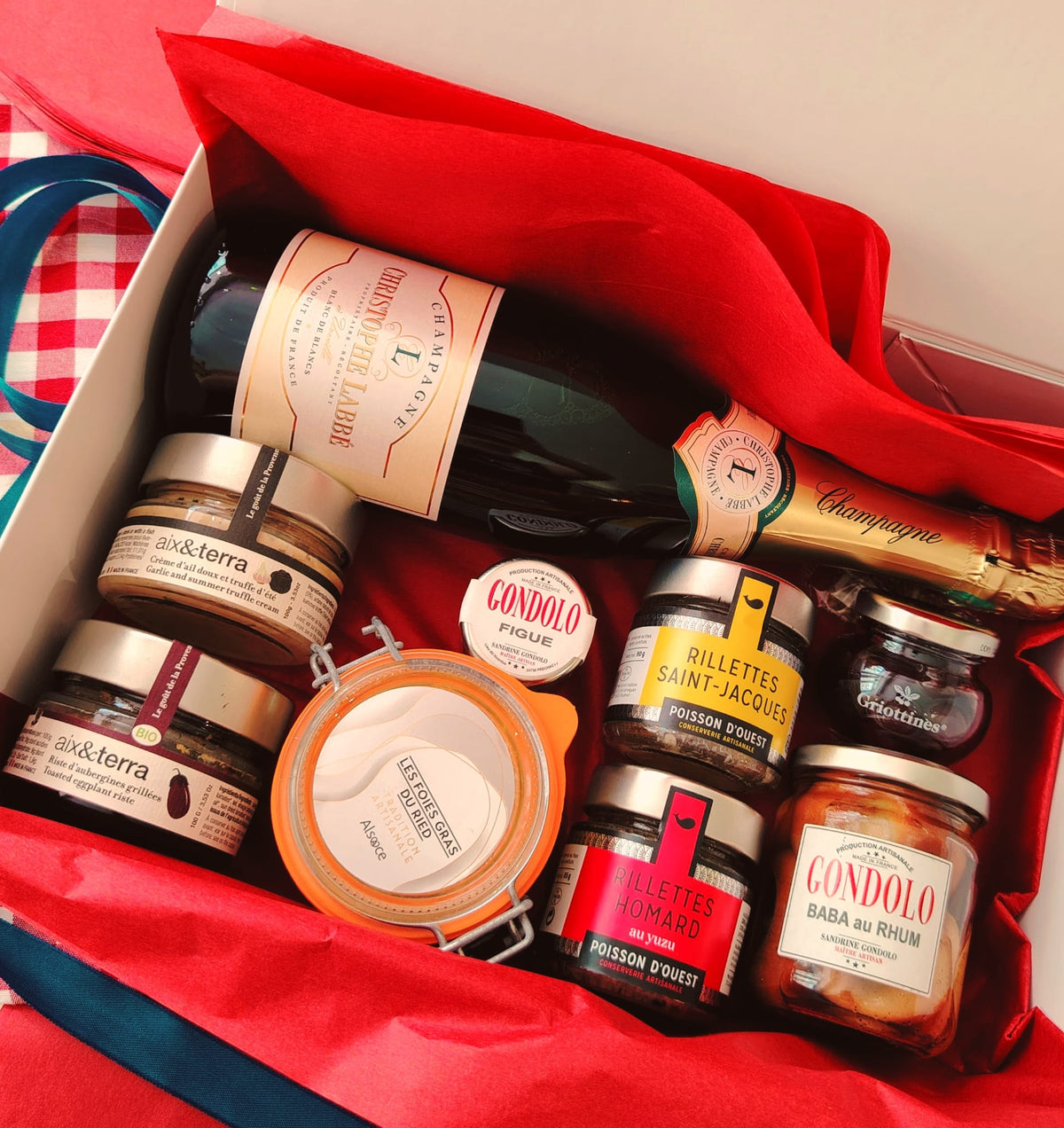 Le Coffret Célébration : La Sélection Festive de l'Épicerie